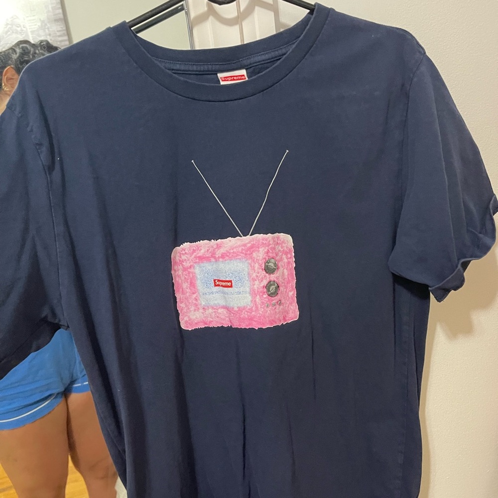 Supreme T-shirt
